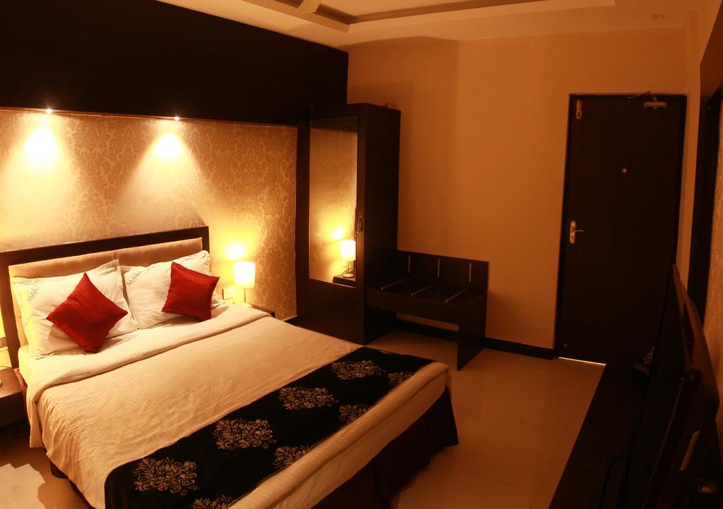 Hotel Mars Classic Ченнаї Номер фото