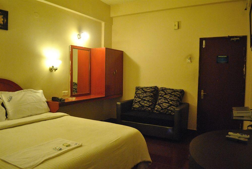 Hotel Mars Classic Ченнаї Екстер'єр фото
