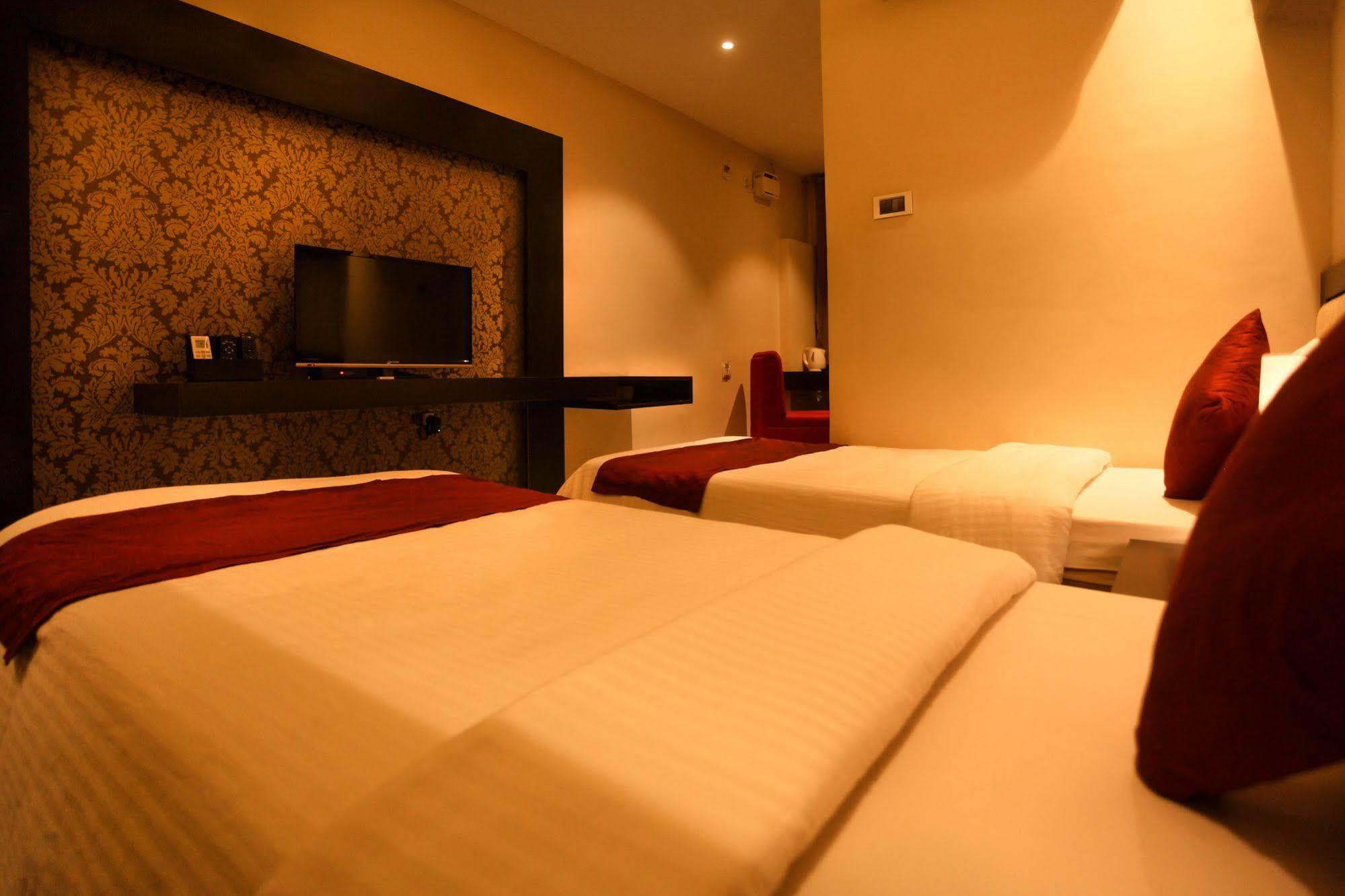 Hotel Mars Classic Ченнаї Екстер'єр фото